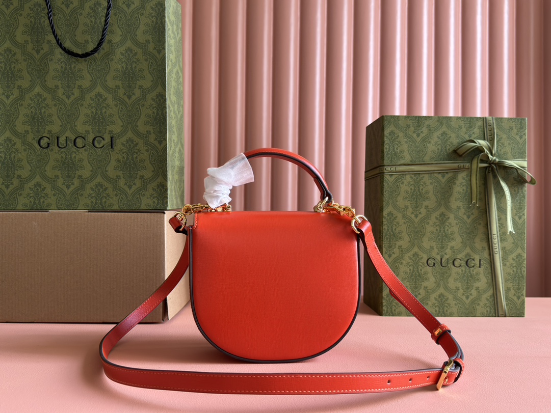 Gucci Satchel Bags